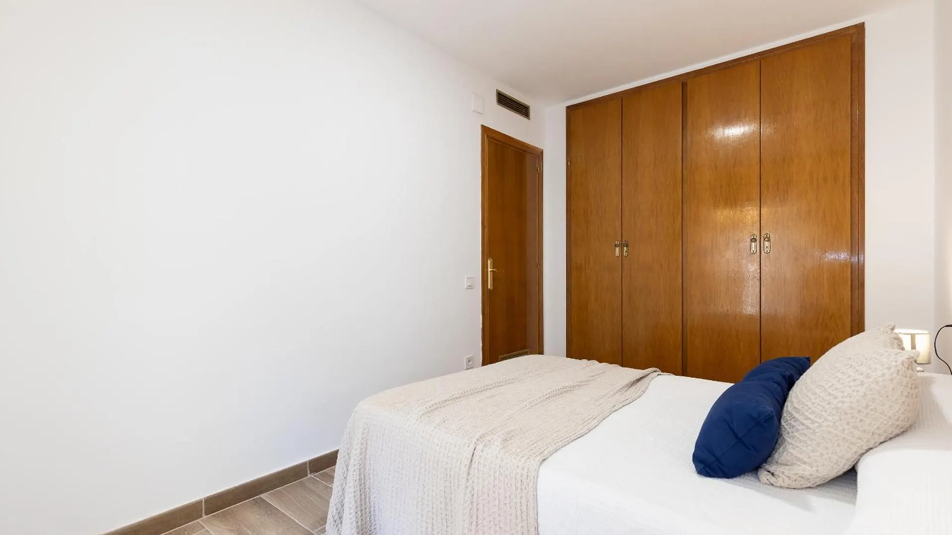 Uhc Senator Apartments Salou